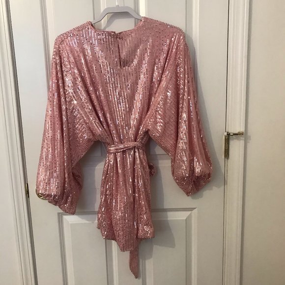 Boutique Pink Sequin Loosely Fitted Cocktail Dress - Picture 4 of 13